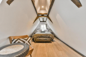 Herengracht Bed & Breakfast with canal view